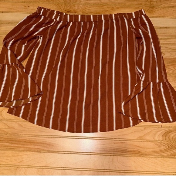 E2M Rust Stripe Off Shoulder Bell Sleeve Boho Blouse | Size M - Picture 5 of 7